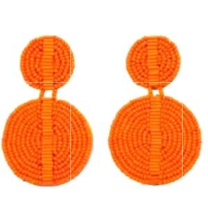 3/20 NWOT Women beaded drop earrings